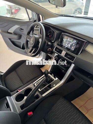 Mitsubishi Xpander 7 chỗ màu Trắng