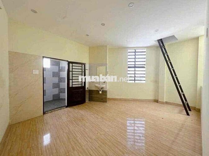 Nhà Mặt Tiền 5 Phòng Ngủ Full Nội Thất