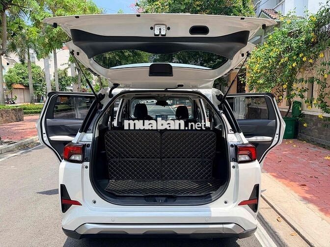 Toyota Veloz Top phiên bản cao cấp sx 2022
