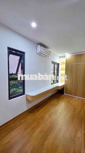 Cho thuê nhà Thạch Bàn - Sài Đồng, 6 Tầng, Full đồ ở ngay