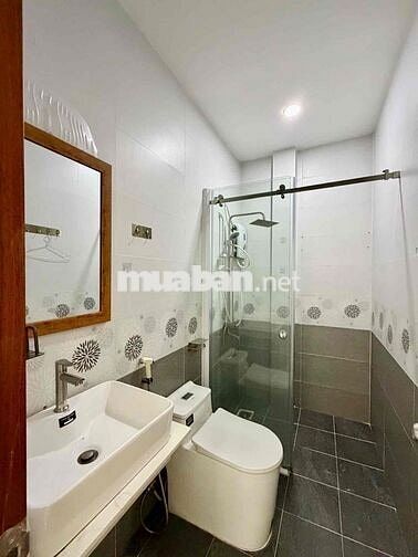 Nhỉnh 6 Tỷ  - Hẻm 3M XVNT - BÌNH THẠNH 📐 Diện tích: 46m² (4.3m x 10.5m