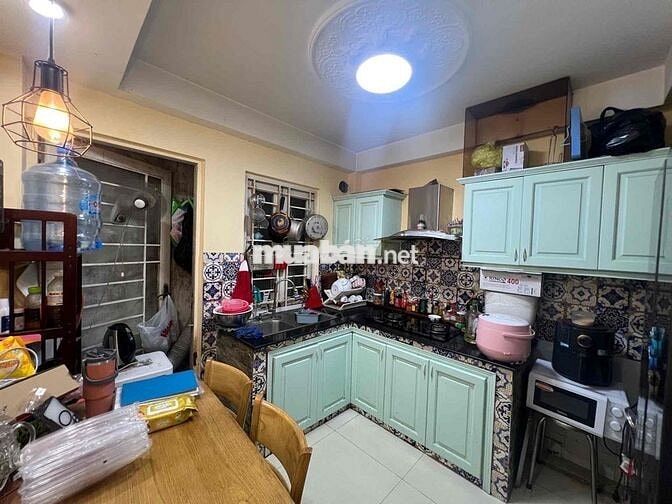 Chỉ: 5 Tỷ 200 - NGUYỄN TRỌNG TUYỂN – PHÚ NHUẬN, LÊ VĂN SỸ – 4 TẦNG – 4