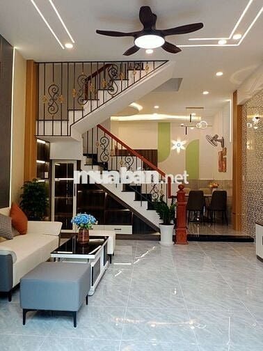 Hẻm xe tải, Thống Nhất 4.6m x 10m,3 tầng, 4 phòng ngủ, giá 6 tỷ 55