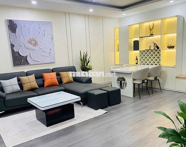Căn hộ 18T Lê Văn Lương 102m2 3PNKK, sổ cc, view đẹp, slot ô tô.
