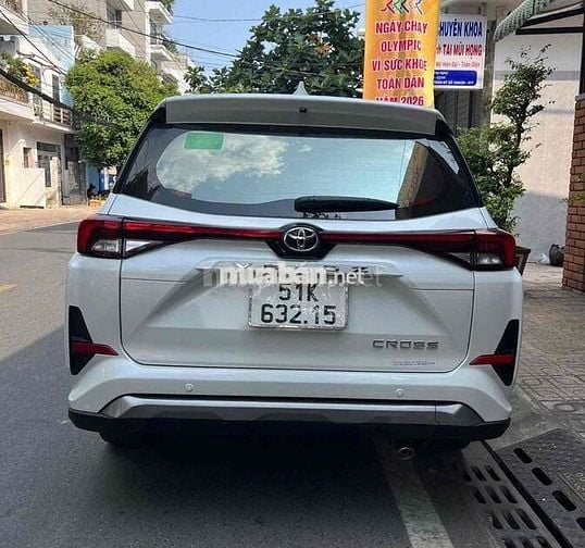 Toyota Veloz Cross Bản Top