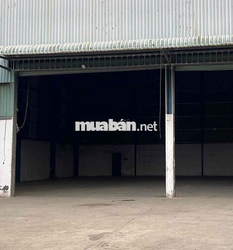 Nhà xưởng cho thuê 850m2 mặt tiền 25*35 cao ráo thông thoáng