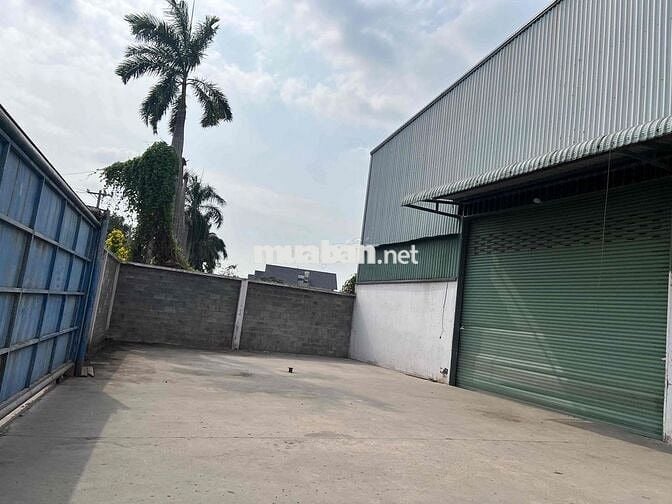 Nhà xưởng cho thuê 850m2 mặt tiền 25*35 cao ráo thông thoáng