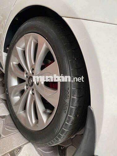 Hyundai Sonata 2011 Trắng 92000 km