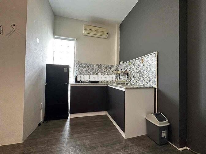 Cho thuê căn hộ mini full nội thất FREE xe,thang máy trống sẵn