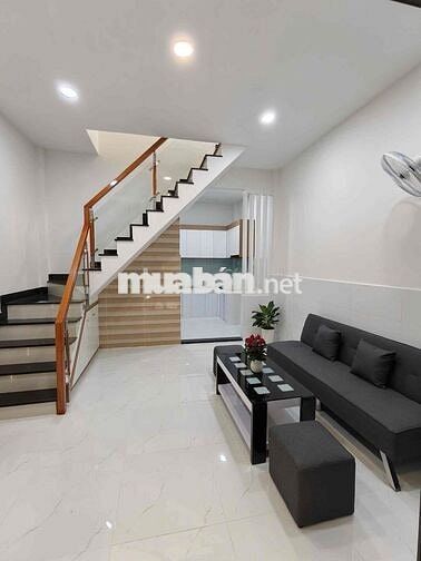 NHÀ MỚI ĐẸP 30m2 2PN + 3NVS -NỘI THẤT, ĐƯỜNG NGUYỄN KHUYẾN, BìNH THẠNH