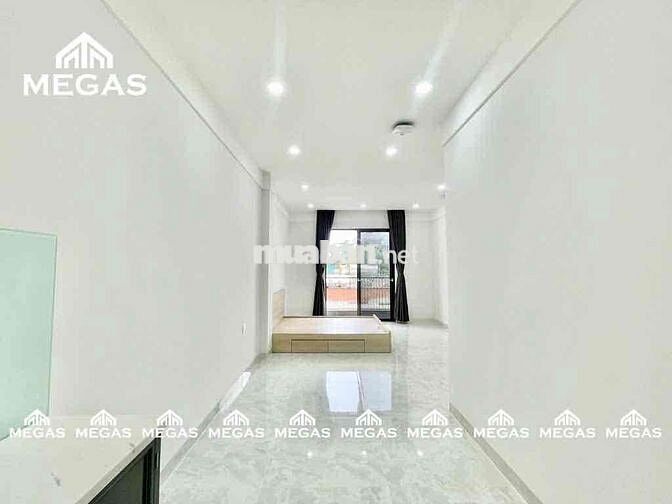 CHO THUÊ STUDIO BAN CÔNG SIÊU THOÁNG NGAY NGÃ TƯ THỦ ĐỨC