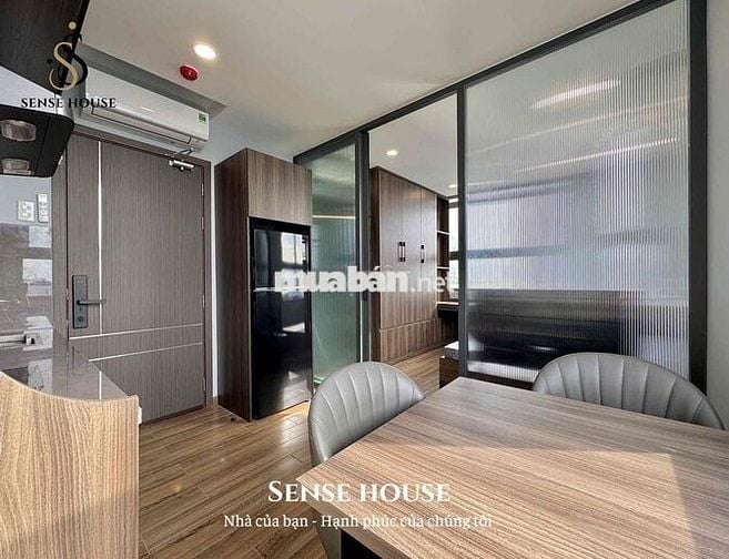 Căn Hộ 1PN Ban Công | Nội Thất Luxury | Giáp Trung Tâm Q10