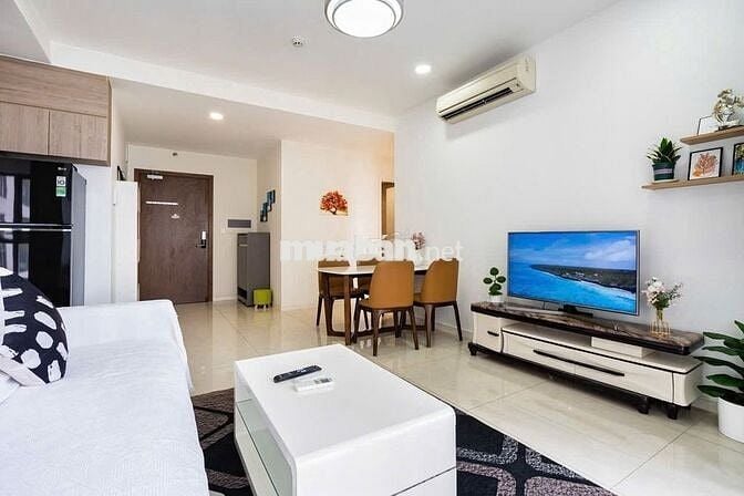 Căn 2PN 2,1 tỷ Sổ có sẵn Nguyễn Thượng Hiền có nội thất vay bank 20năm