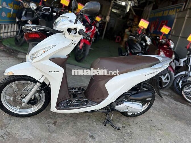 Honda Vision 2017/ Ngay Chủ Zin Đẹp Bs65