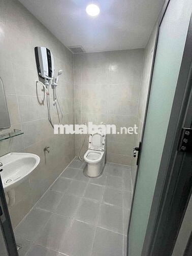 Nhà trệt lầu 4,5x7m 2phòng sẵn 3máy lạnh hẻm ô tô Cách mạng tháng 8
