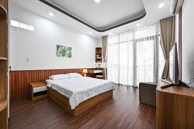 Cho thuê căn hộ 1pn tách bếp full nội thất ngay khu phan xích long PN