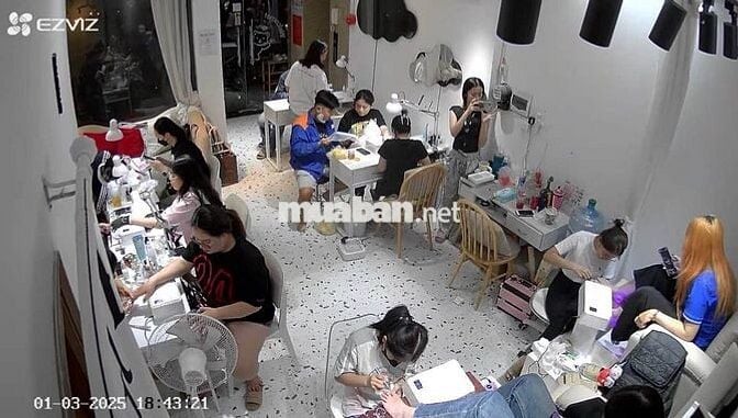 SANG NHƯỢNG TIỆM NAIL LƯỢNG KHÁCH SIÊU ĐÔNG NGAY KHU VỰC BÌNH THẠNH