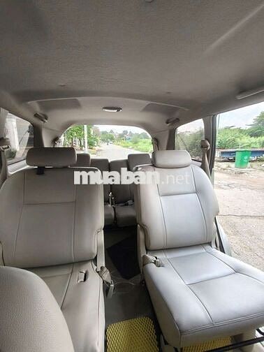 Toyota Innova V 2011 Số tự động Bạc