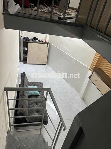 Nhà riêng Quận 7, Trần Xuân Soạn, 1 trệt 1 lầu, ở ngay, 1.6 tỷ