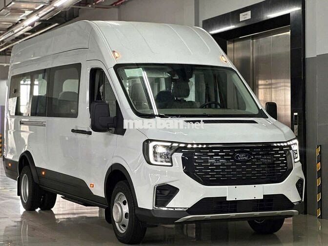 Ford Transit Premium 18 chỗ 2025 Trắng