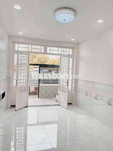 Nhà 1 lầu 42m2 phạm hữu lầu quận 7