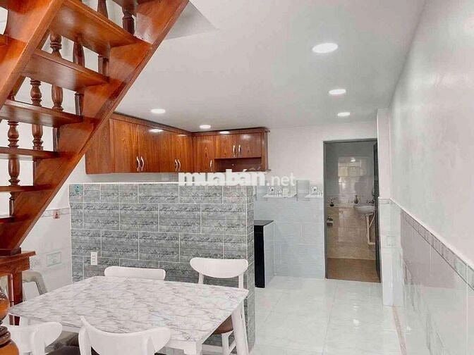 Nhà 1 lầu 42m2 phạm hữu lầu quận 7