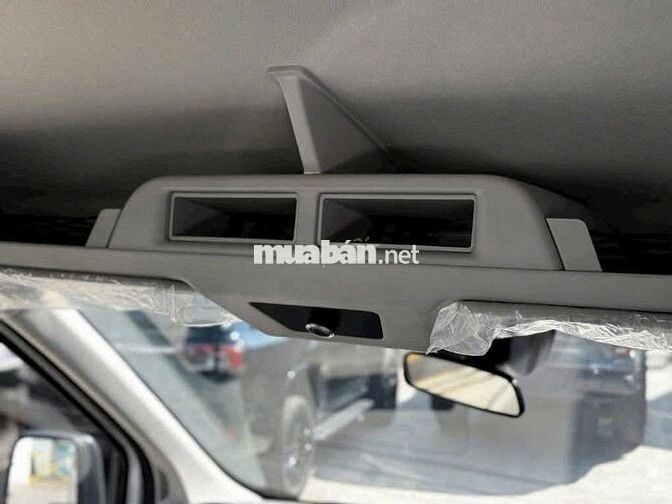 Ford Transit Trend 2025 Trắng 16 chỗ