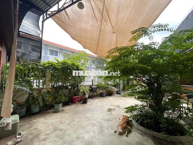 Cafe Sân Vườn Bar/ Sân Pickleball 950m2