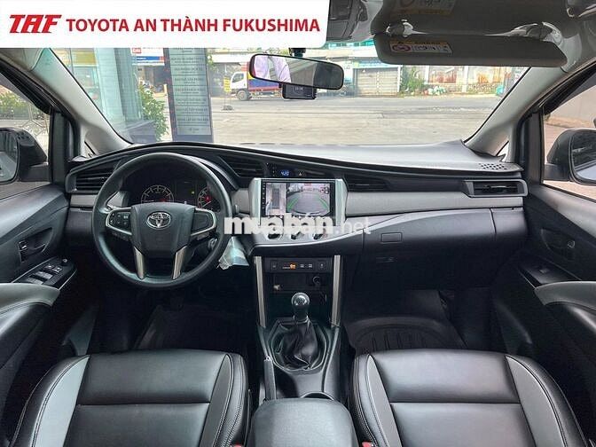 Toyota Innova 2023 2.0 MT 59.000km Bạc