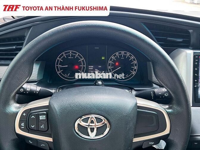Toyota Innova 2023 2.0 MT 59.000km Bạc