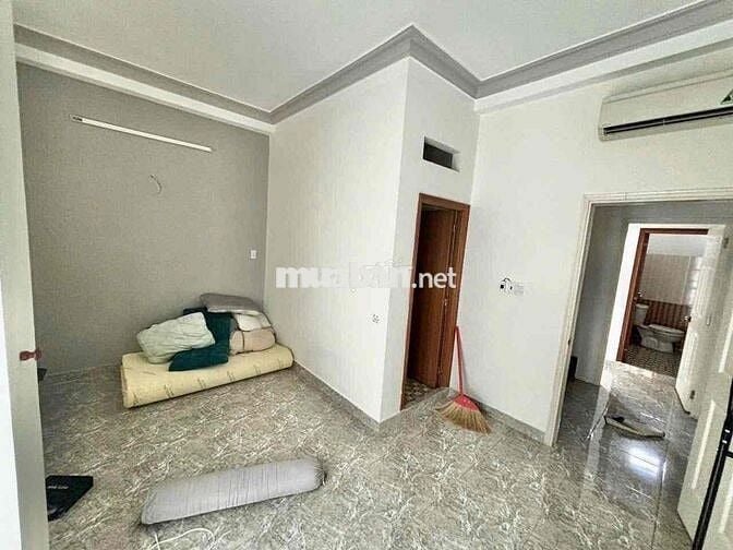 CHÍNH CHỦ CẦN BÁN NHÀ HƯƠNG LỘ 2