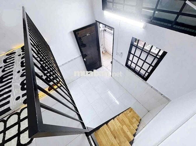 CHO THUÊ PHÒNG TRỆT GÁC CAO GIÁ RẺ CỬA SỔ SÁT BÊN AEON TÂN PHÚ