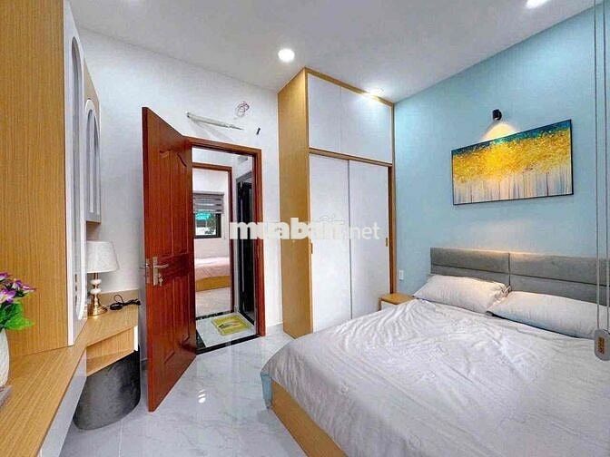 NHÀ HẺM XE HƠI LÊ QUANG ĐỊNH FULL NỘI THẤT CAO CẤP 3 PHÒNG NGỦ