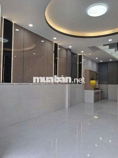 Nhà MT Nguyễn Văn Cự [4,5x11 - 1 lầu, 2pn, 2toilet] 10tr/tháng