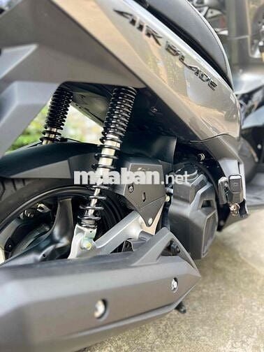 Honda Air Blade 125 cuối 2013 Xám lambor