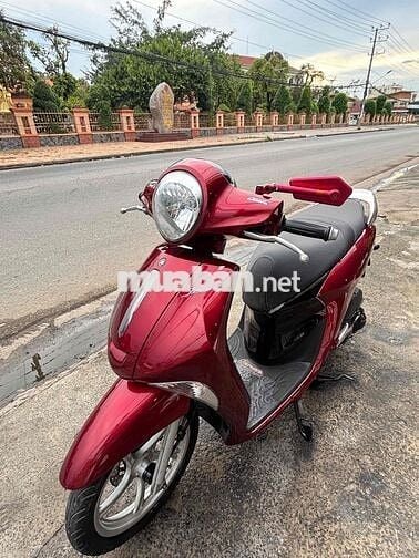 Yamaha Janus 2024 màu Đỏ