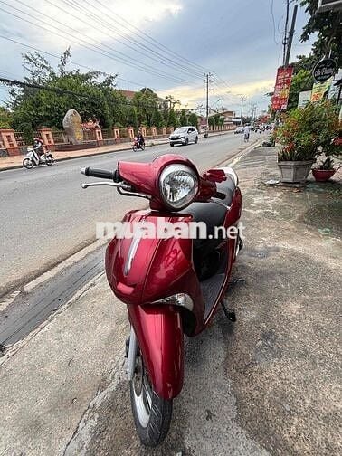 Yamaha Janus 2024 màu Đỏ