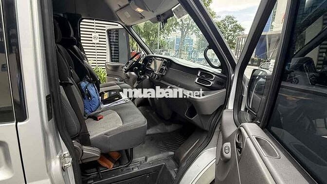 Ford Transit 2023 xe 1 chủ xuất hoá đơn cao