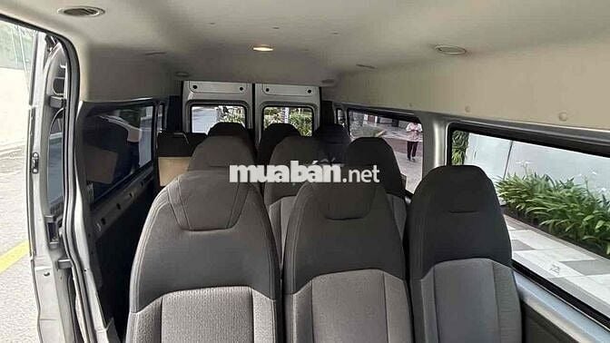 Ford Transit 2023 xe 1 chủ xuất hoá đơn cao