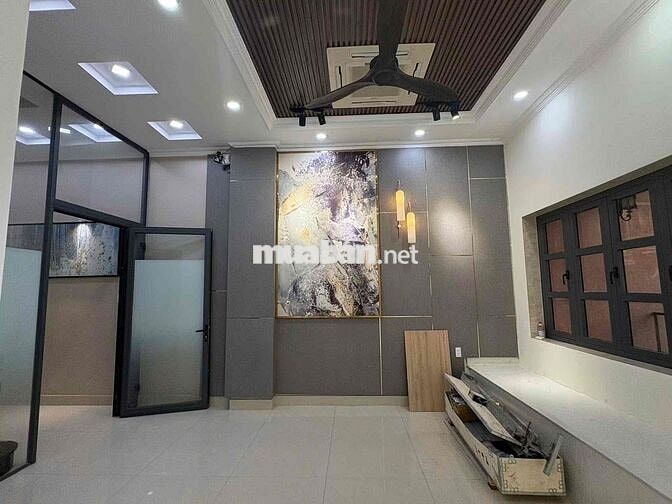 CHO THUÊ TẦNG TRỆT CITYLAND PARK HILLS – 16 TRIỆU/THÁNG
