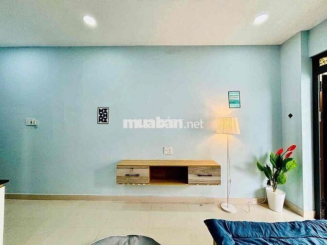 CHDV CỬA SỔ BAN CÔNG THOÁNG MÁT NẰM GẦN ĐƯỜNG SỐ 7 GẦN NHÀ THỜ PHAO LÔ