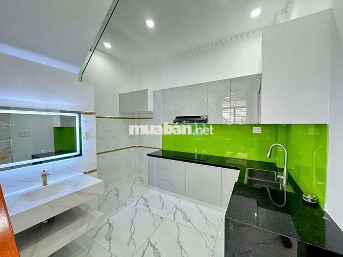 Cần cho thuê nhà ngang 8m 42/4A Nguyễn Minh Hoàng P.12 Q.Tân Bình