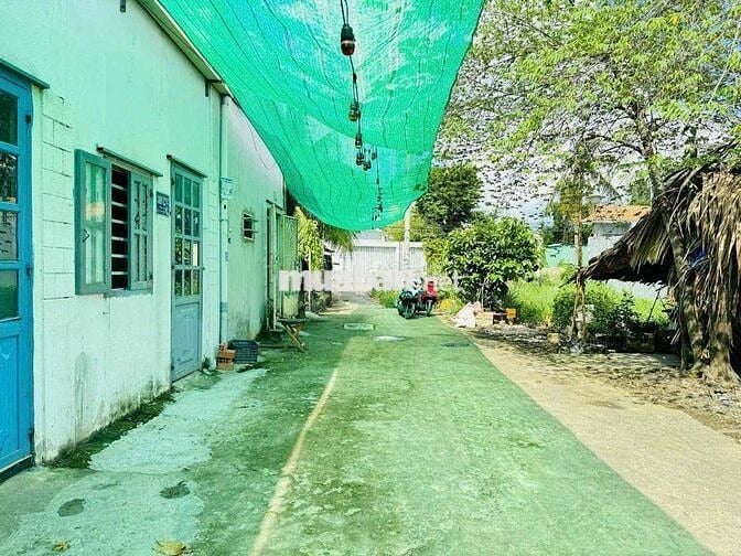 Bán đất lớn tuyệt đẹp 346,3m2 sát sông dòng tiền 35tr giá gần 65tr/m2