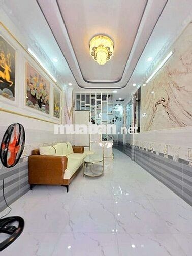 🔥🔥🔥Nhà 2 lầu có sổ hồng đường 6 m🔥🔥🔥