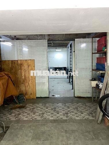 cho thuê phòng lớn hẻm xe hơi 34 m 2 , xe để ngoài