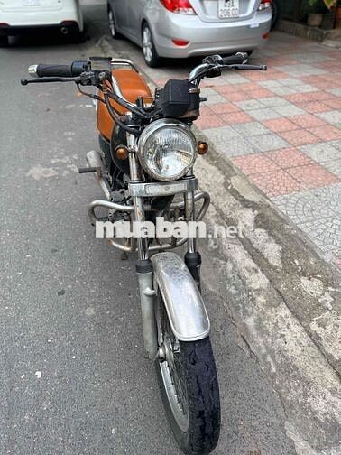 Suzuki GN125 Đen