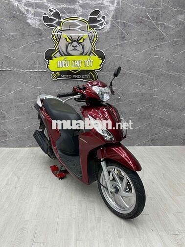 Honda Vision biển SG dàn áo đẹp keng, máy êm