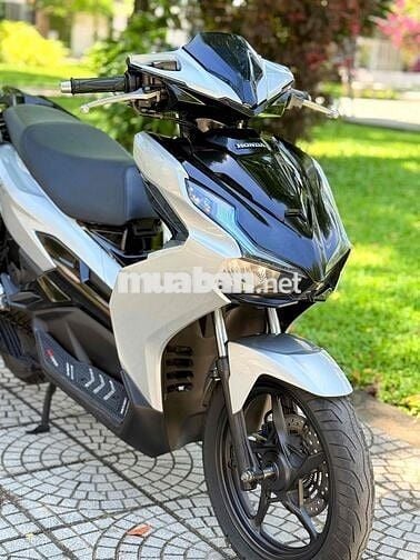Honda Air Blade 160 ABS 2023 Bạc