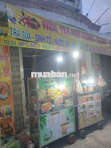 mặt bằng sát chợ Bình Long ,Bình Tân.
