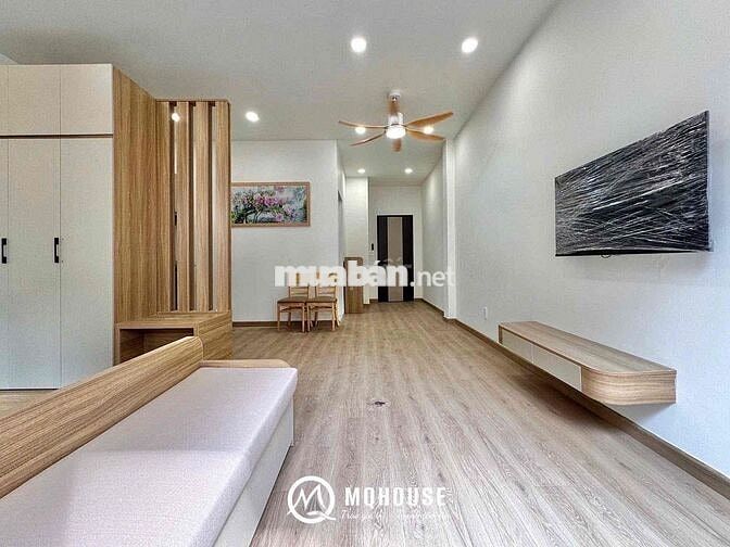 Căn hộ studio full nội thất ban công giặt riêng đường Lê Lai quận 1
